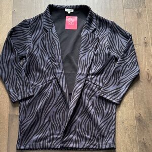 NWT Jade Black Zebra Open Front Coat